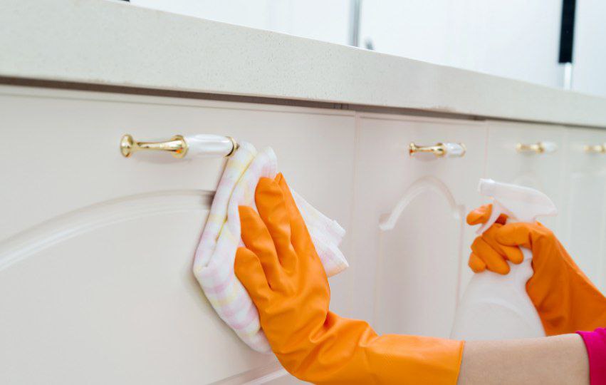 نحوه تمیزکاری کابینت