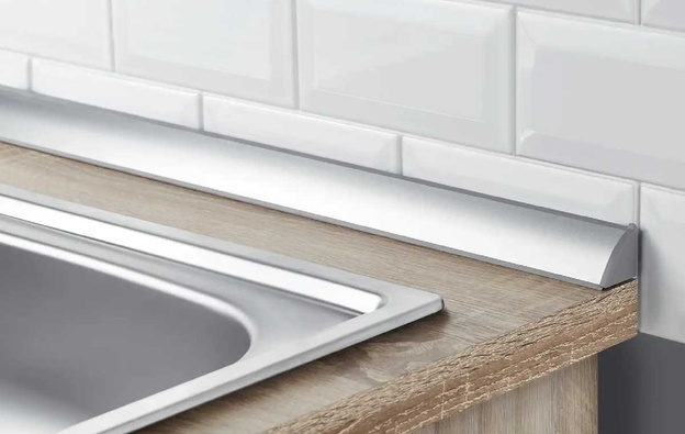 قرنیز کابینت